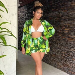 SHEIN SXY Summer Green Camouflage Print Satin Shirt & Wide-Leg Shorts